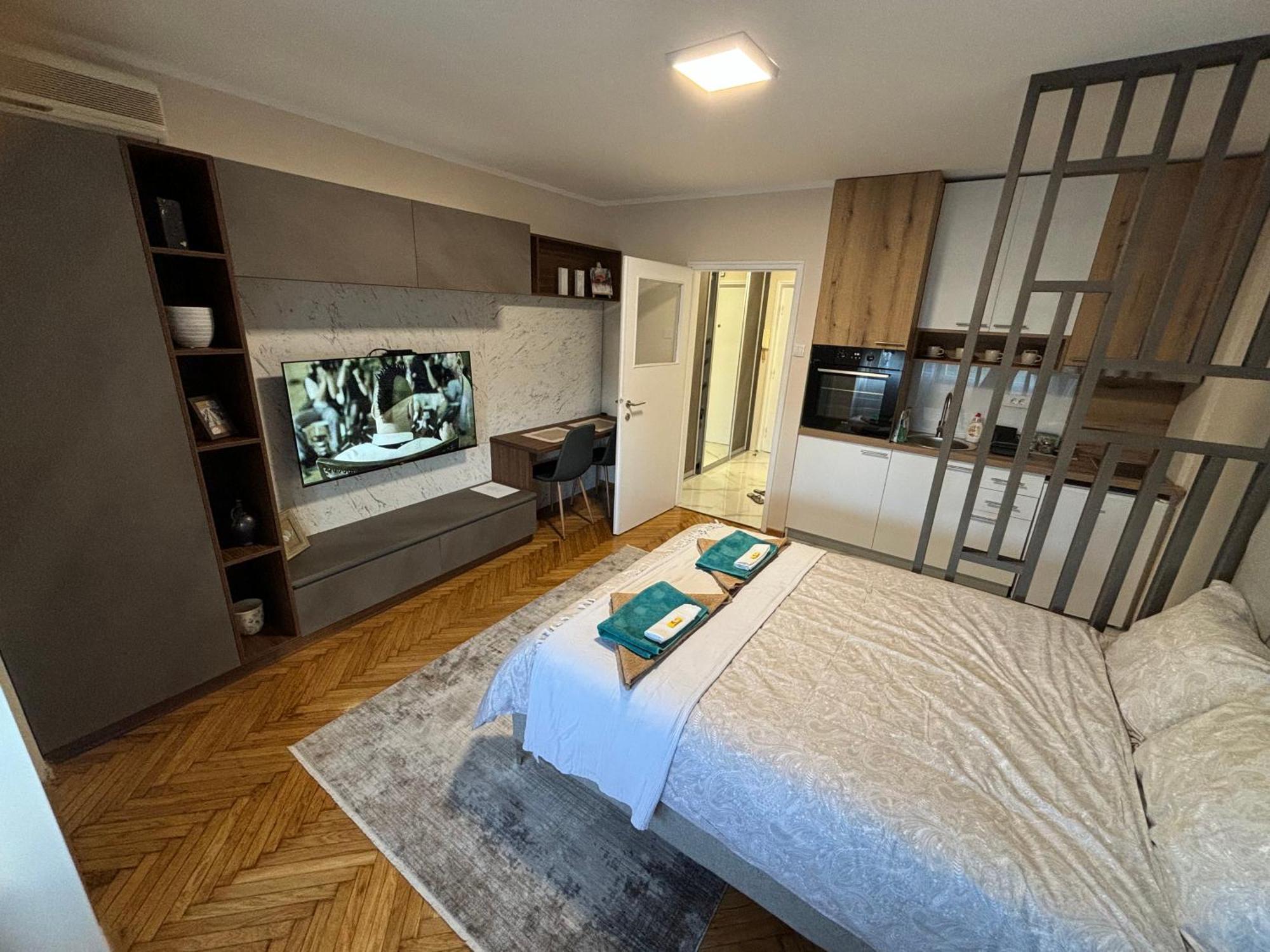 Apartment Mina 2 Belgrad